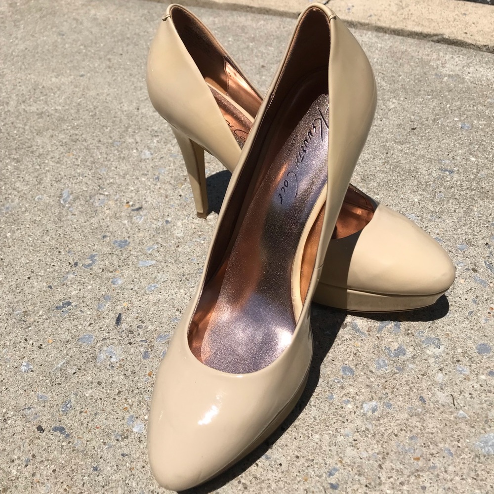 Kenneth Cole heels, 10W, cream color